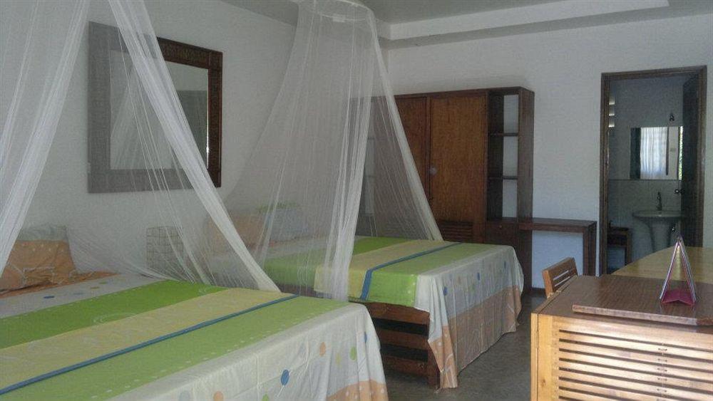 Talima Beach Villas & Dive Resort Cebu Luaran gambar