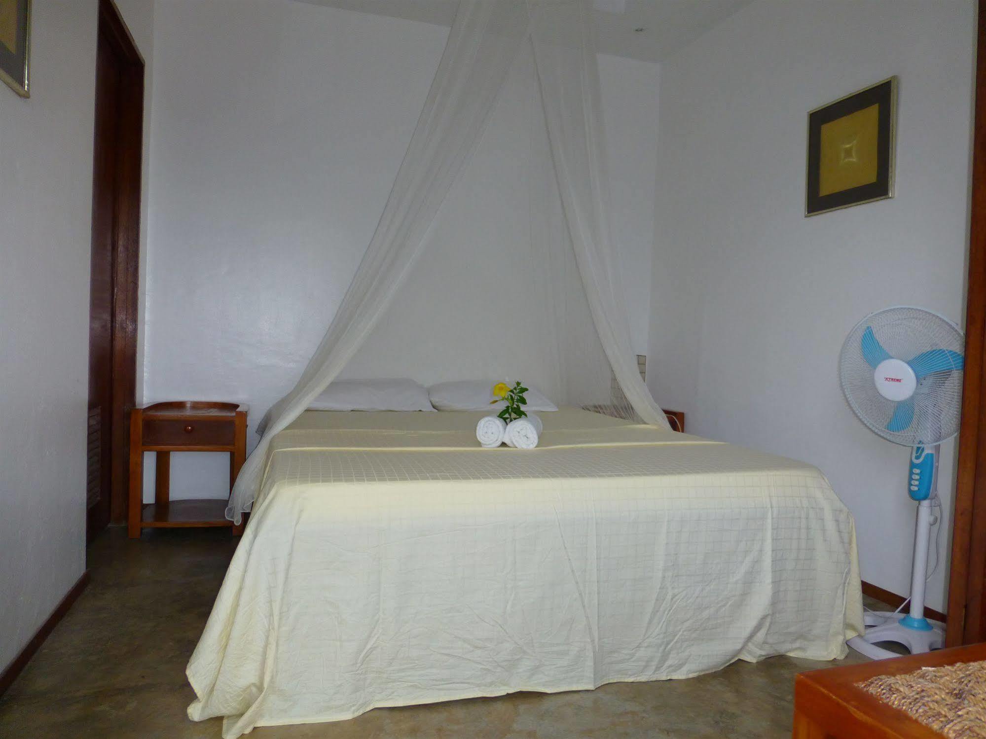 Talima Beach Villas & Dive Resort Cebu Luaran gambar