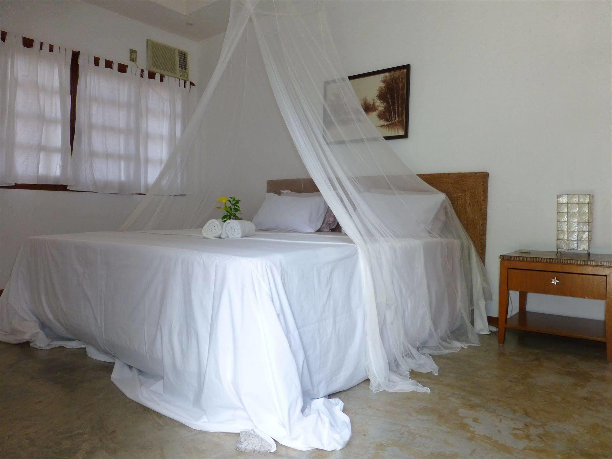 Talima Beach Villas & Dive Resort Cebu Luaran gambar